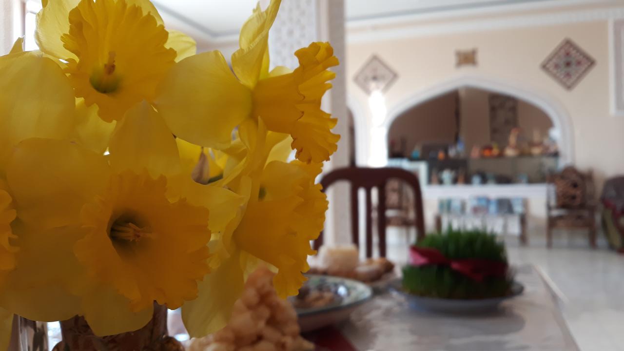 Hotel Shams Бухара Екстериор снимка